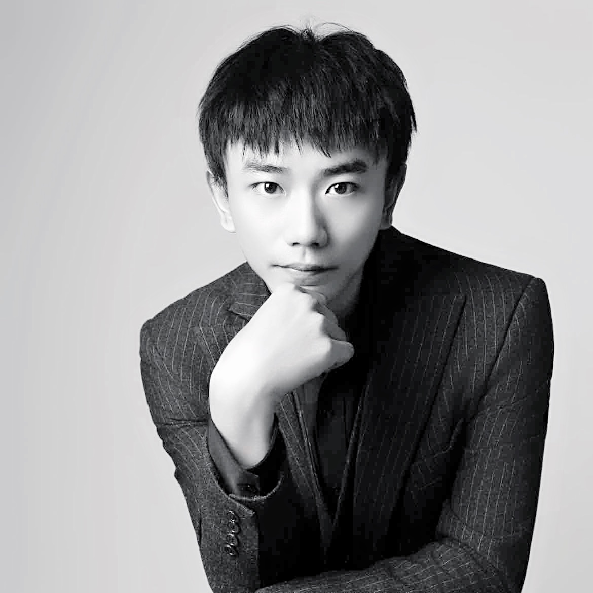 設計師圖片